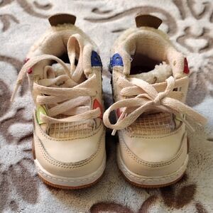 Kids Cream Sneakers